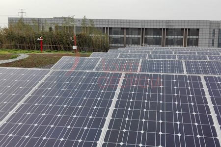 خلايا الطاقة الشمسية .. مستقبل الطاقة في جورجيا